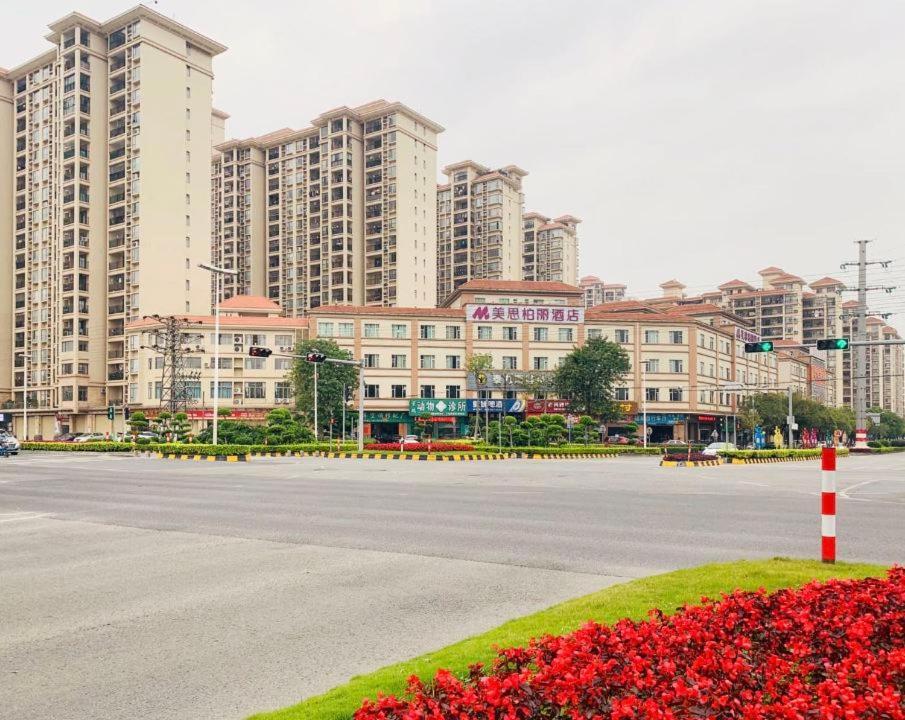 Heshan  Mizparton Hotel South Qianjin Road מראה חיצוני תמונה