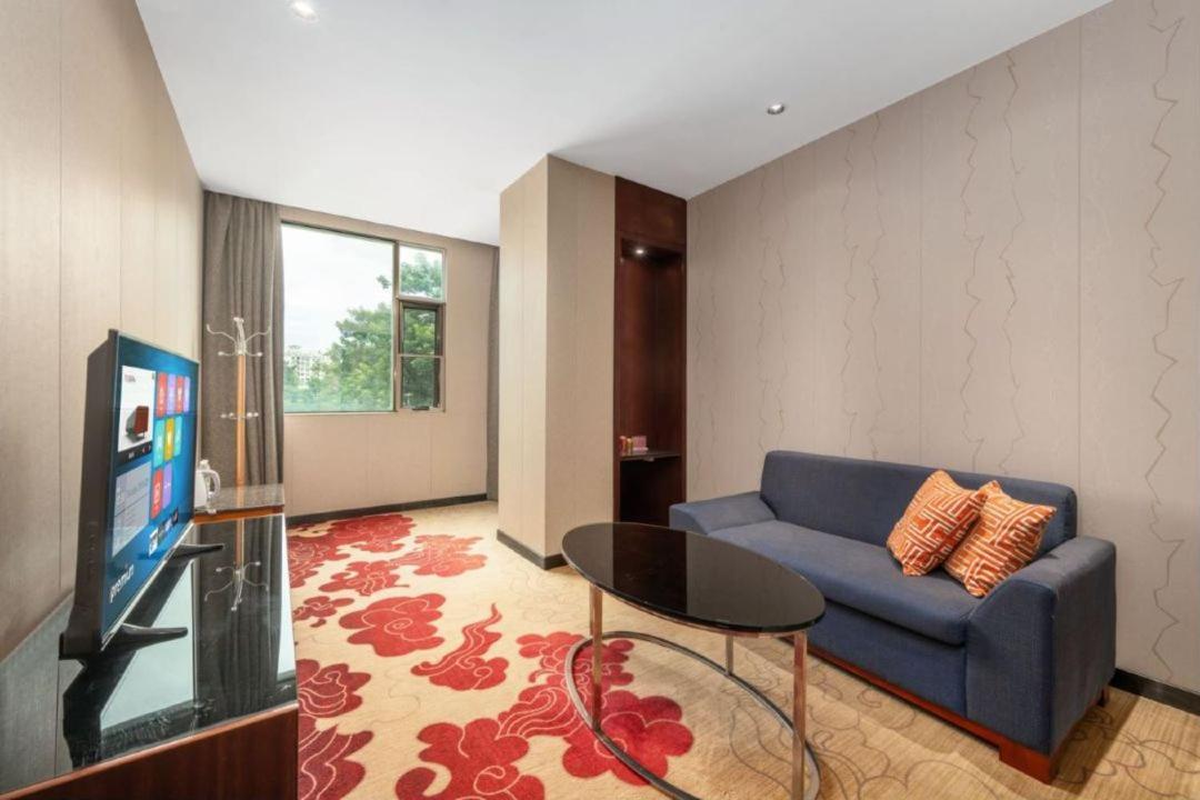 Heshan  Mizparton Hotel South Qianjin Road מראה חיצוני תמונה